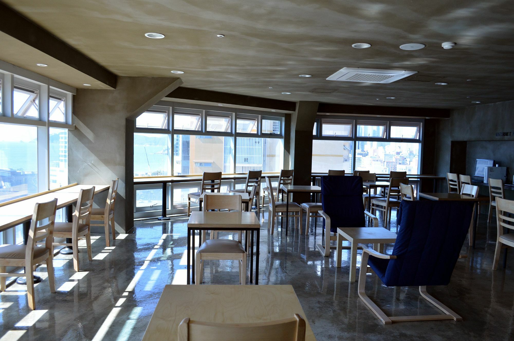 Popcorn Hostel Haeundae Busan Exterior photo